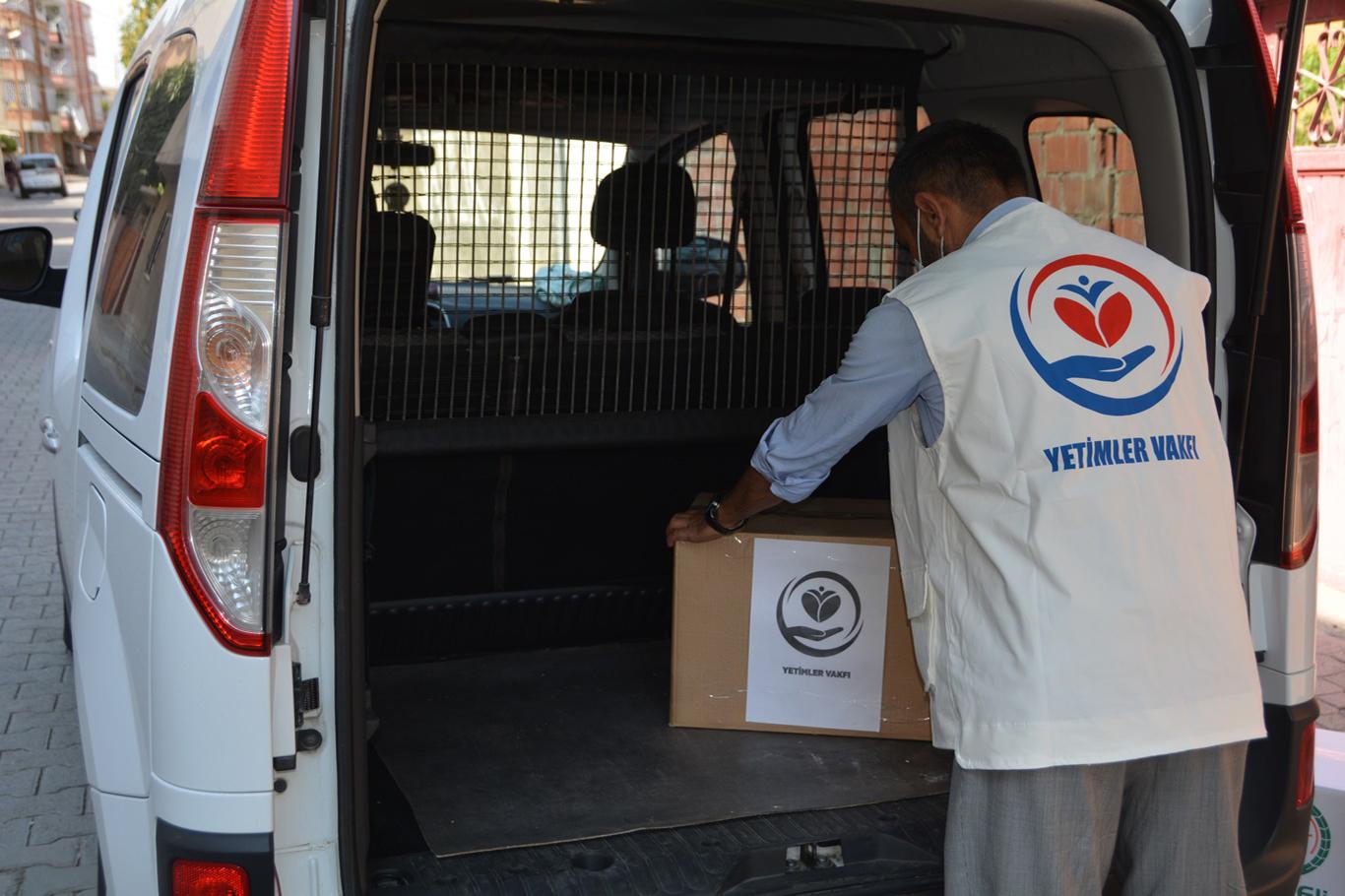 Yetimler Vakfı 3 çocuklu yetim aileye yardım elini uzattı Yetimler Vakfı 3 çocuklu yetim aileye yardım elini uzattı